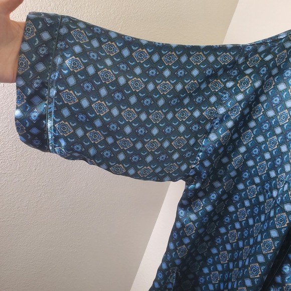 Christian Dior Monsieur Satin Robe - Picture 7 of 12